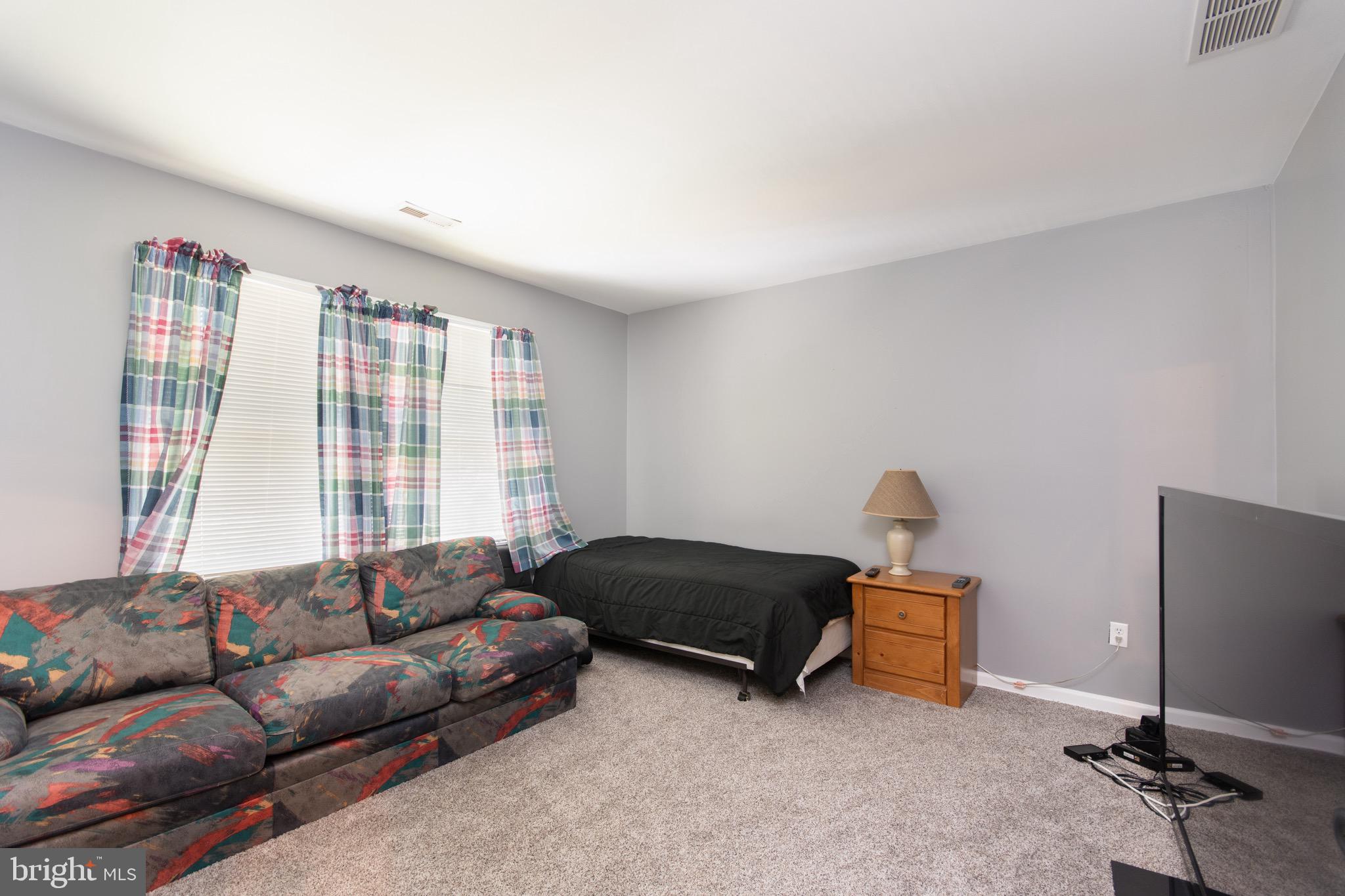 1459 Kearsley Road Sicklerville, NJ 08081 - Photo 22 of 27