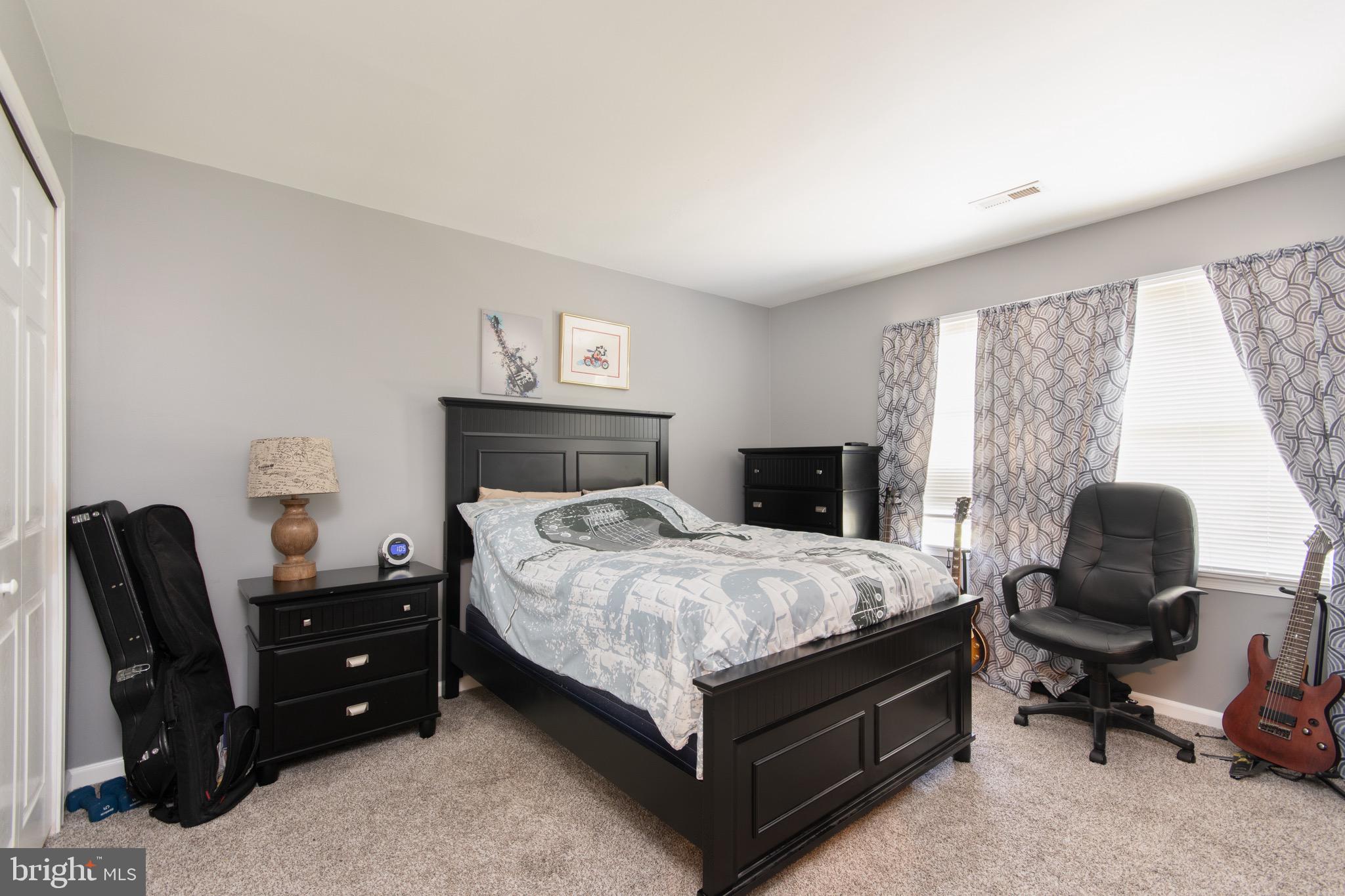 1459 Kearsley Road Sicklerville, NJ 08081 - Photo 23 of 27