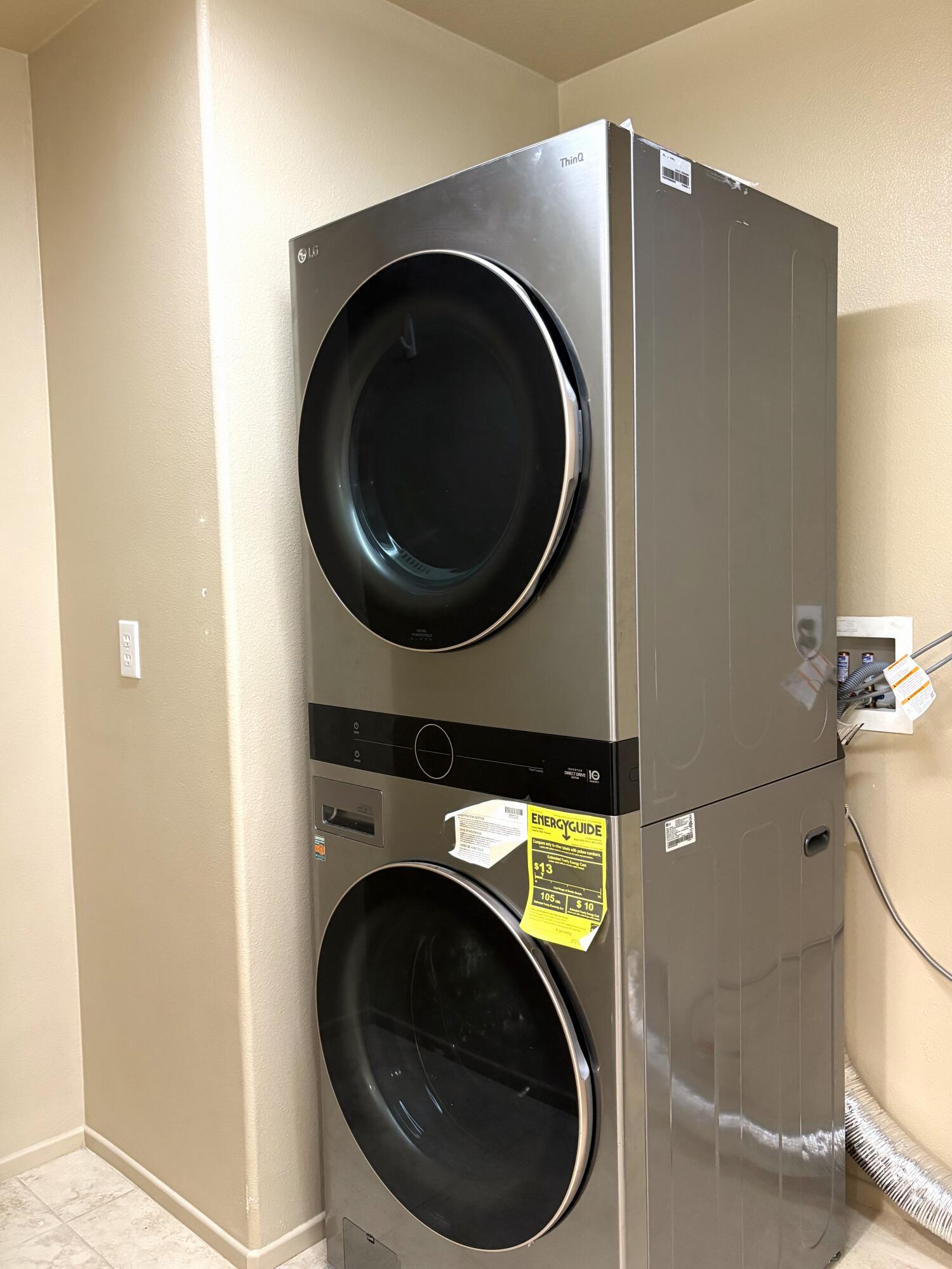84175 Tramonto Way Indio, CA 92203 - Photo 21 of 22 a utility room with dryer and washer