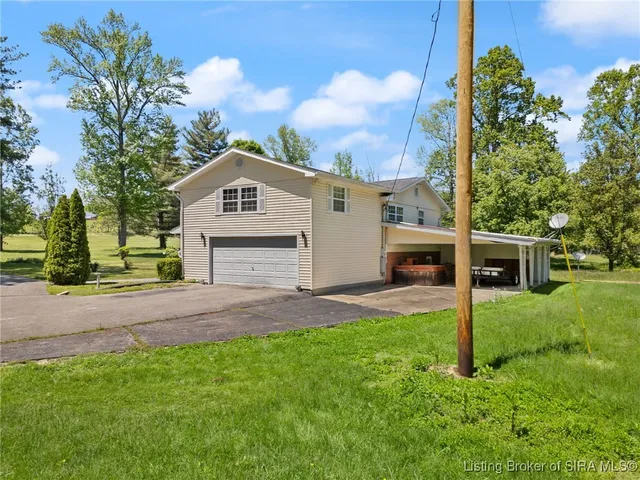 $349,999 | 969 South Goshen Road, Scottsburg, IN 47170