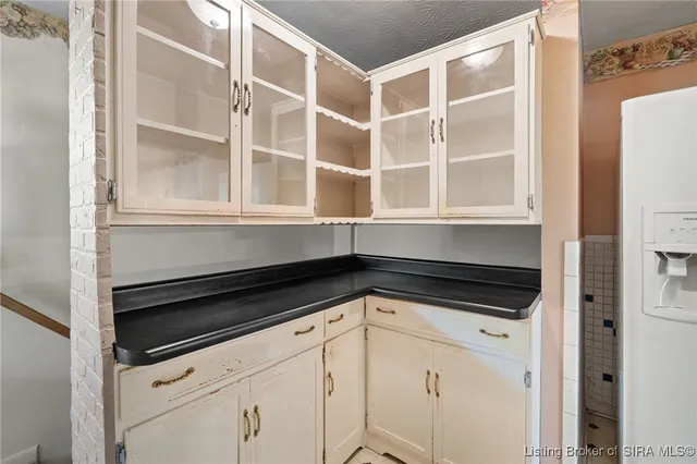 $349,999 | 969 South Goshen Road, Scottsburg, IN 47170