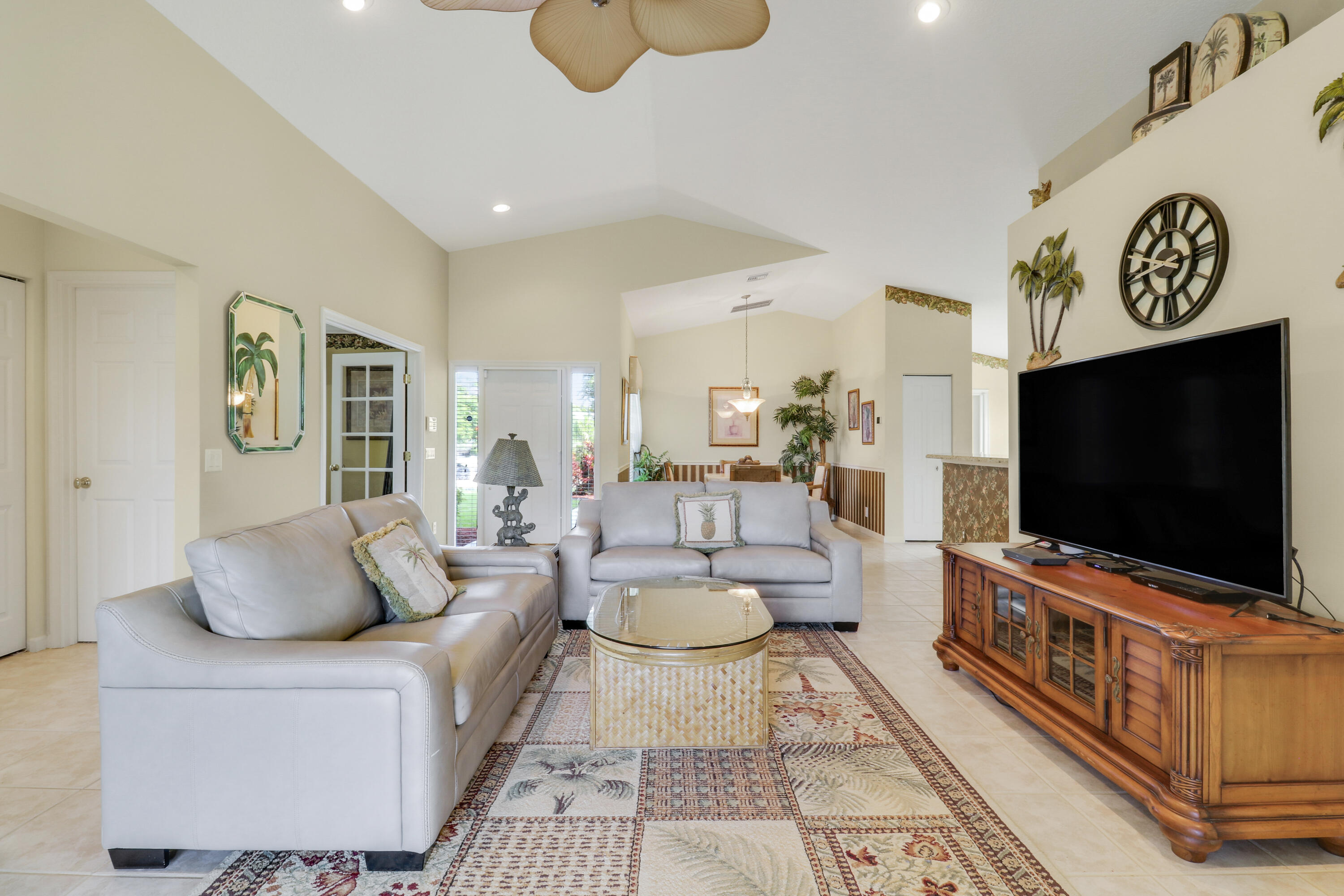 2698 Southwest Versailles Terrace Stuart, FL 34997 - Photo 6 of 38 Large Living Area