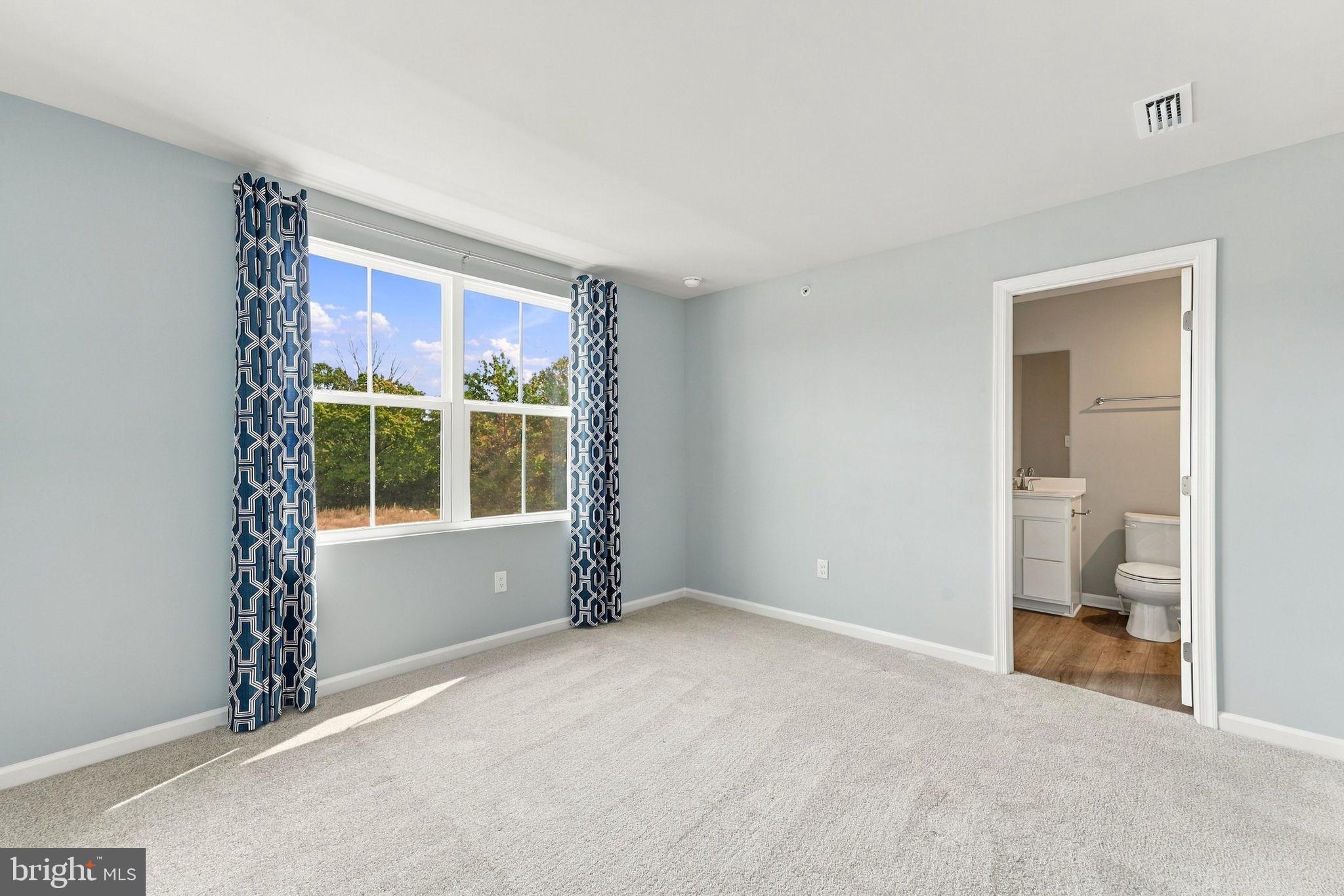 1180 West Walnut Road, Unit F34 Vineland, NJ 08360 - Photo 26 of 44 Primary Bedroom