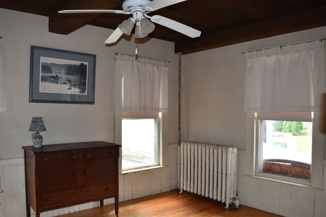 54 Church Street Rochester, NH 03839 - Photo 5 of 35