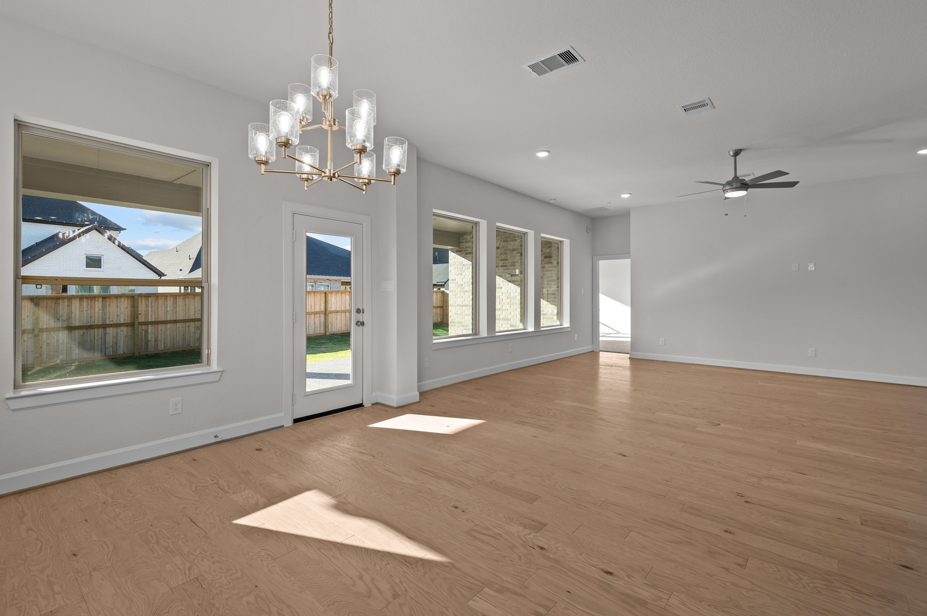 15829 Moran Meadow Street Conroe, TX 77302 - Photo 17 of 39 Photo does not represent actual home options and selection. Ask Sales consultant for specific selections.