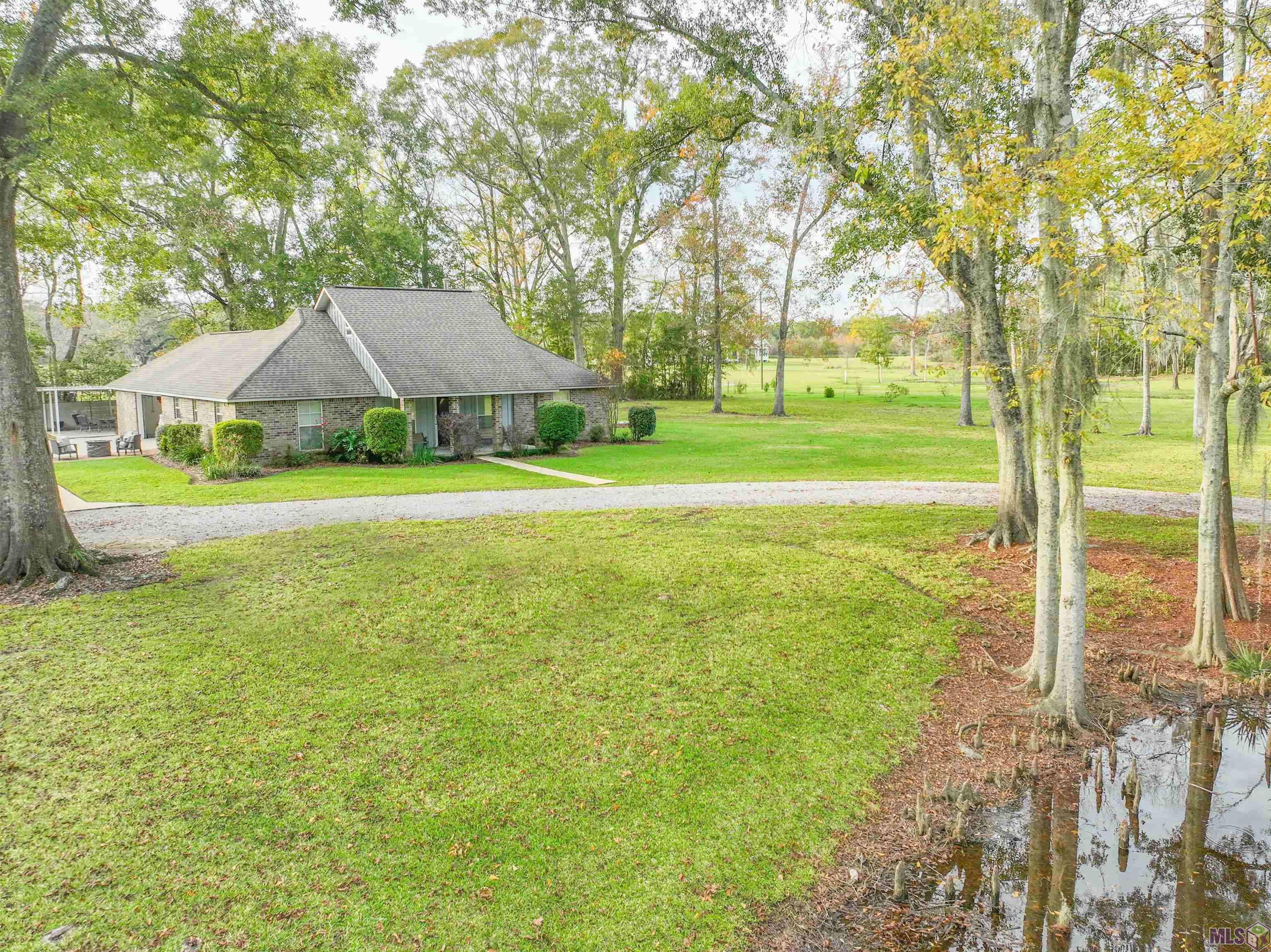 11141 Stringer Bridge Road St. Amant, LA 70774 - Photo 11 of 23 Gallery Image 11