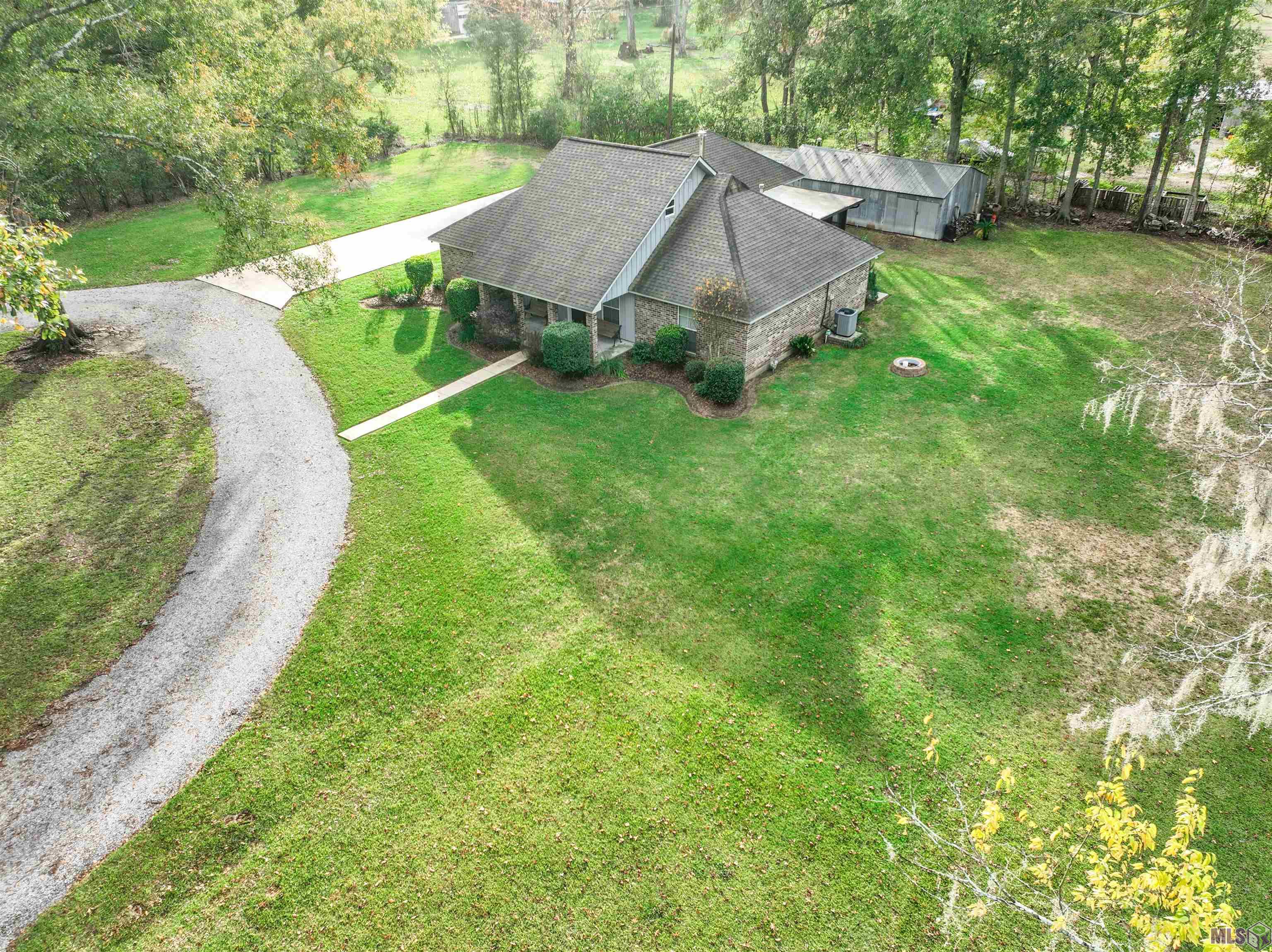 11141 Stringer Bridge Road St. Amant, LA 70774 - Photo 4 of 23 Gallery Image 4