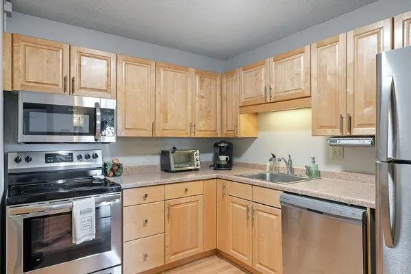 $115,000 | 78 10th Street East, Unit 3203, St. Paul, MN 55101