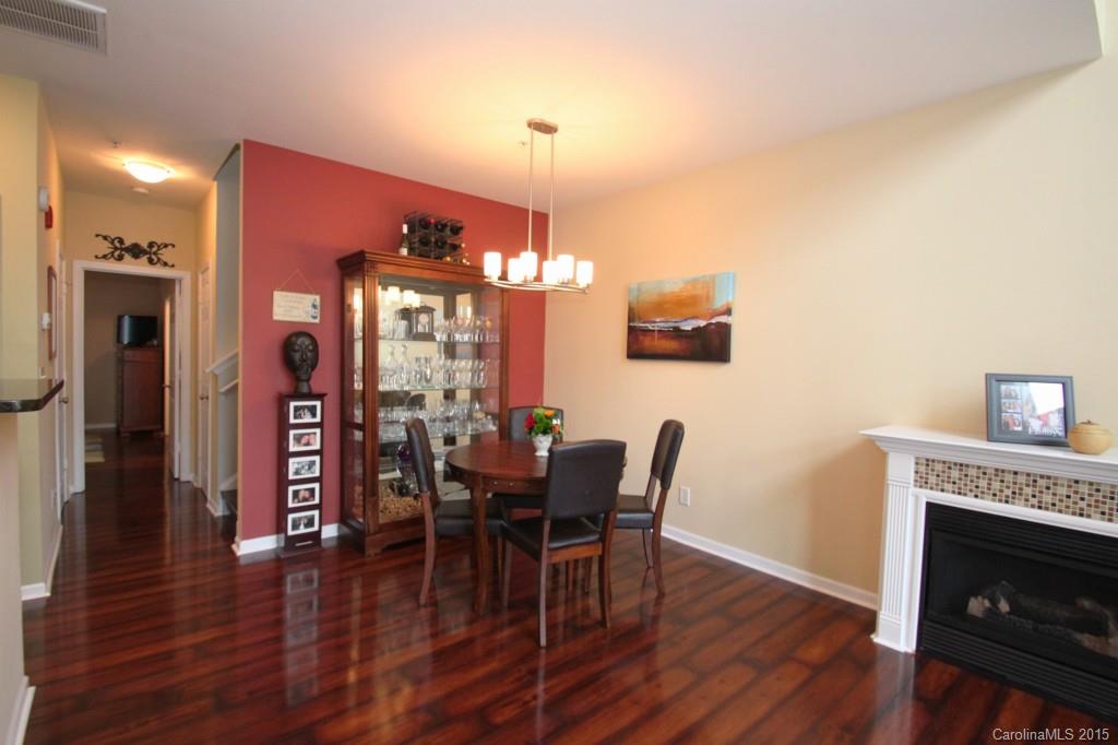 616 Raphael Place, Unit 616 Charlotte, NC 28205 - Photo 5 of 23