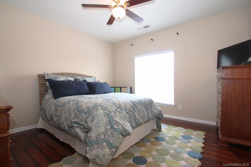 616 Raphael Place, Unit 616 Charlotte, NC 28205 - Photo 8 of 23