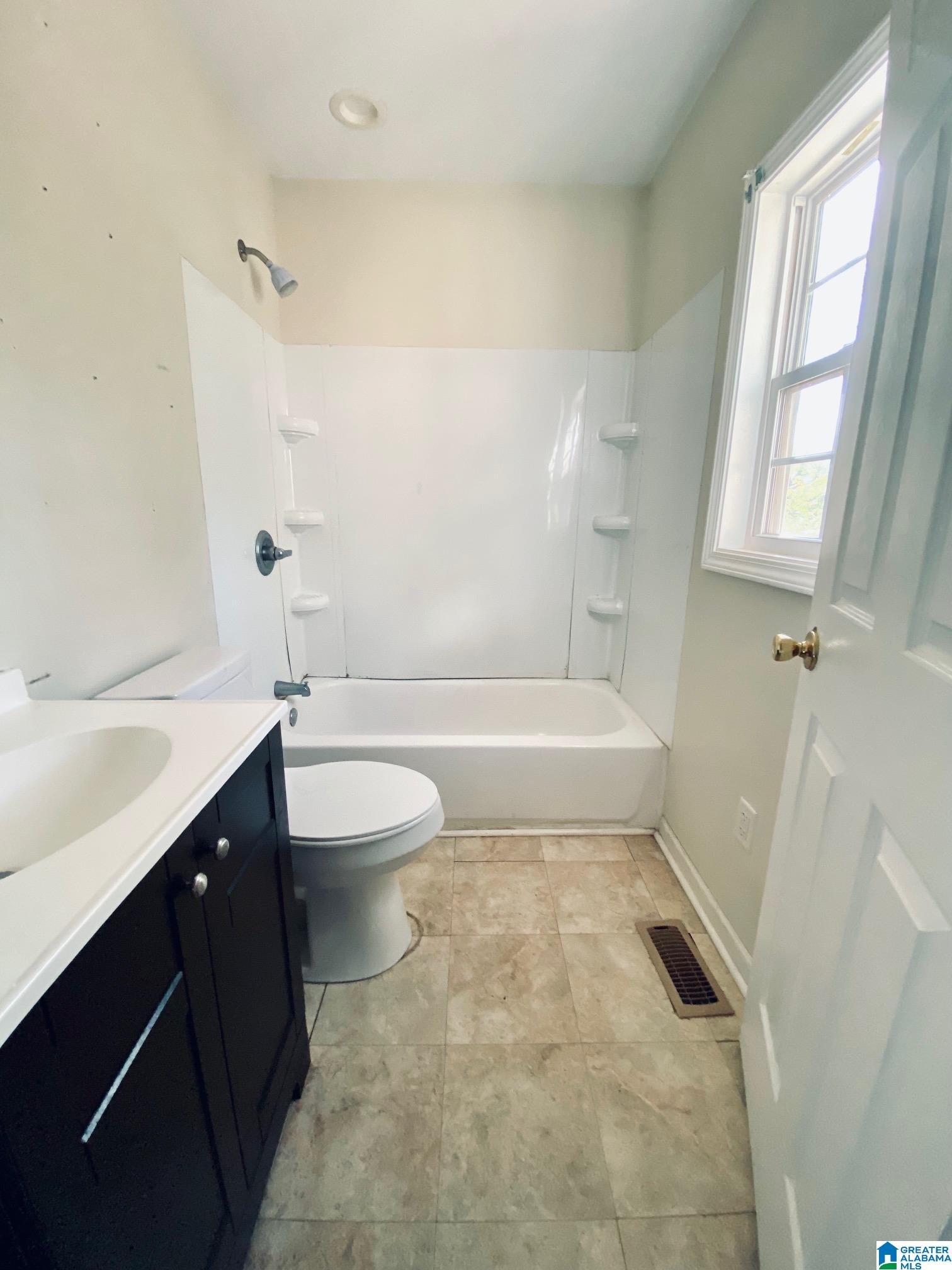 2708 Walnut Avenue Anniston, AL 36201 - Photo 13 of 16