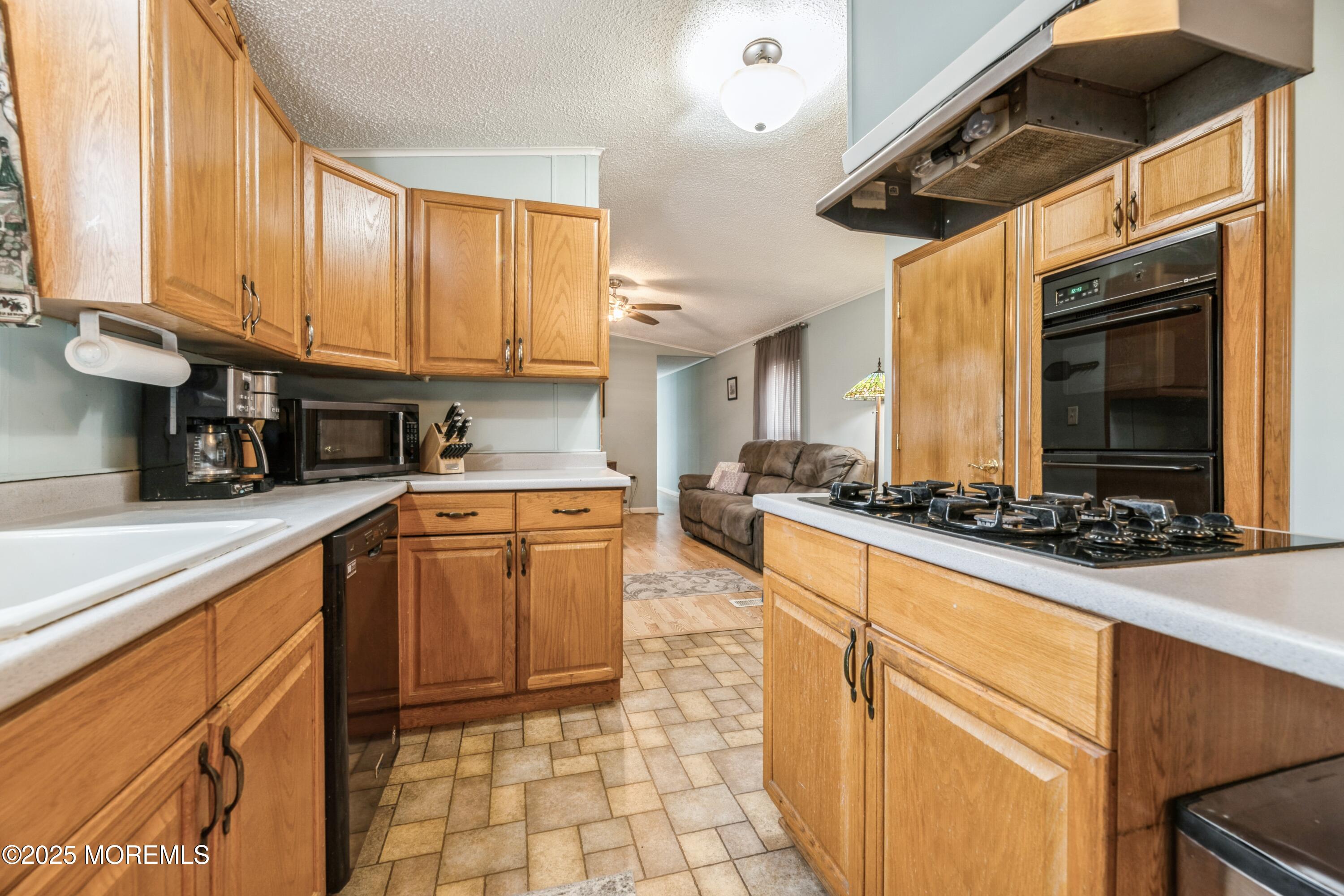 52 Ruffian Way Howell, NJ 07731 - Photo 14 of 24 12_52RuffianWay_2017_HiRes