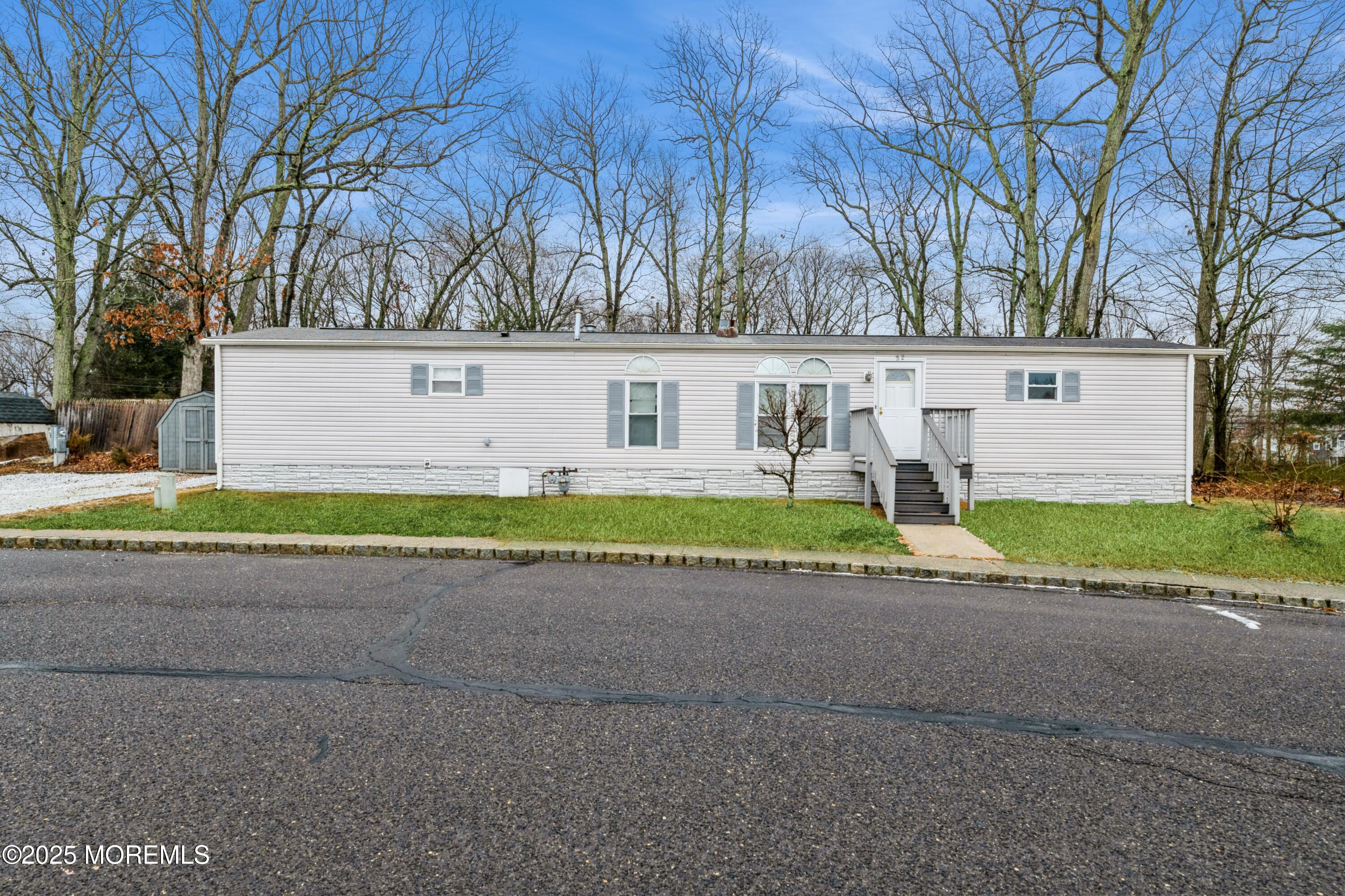 52 Ruffian Way Howell, NJ 07731 - Photo 2 of 24 01_52RuffianWay_2001_HiRes