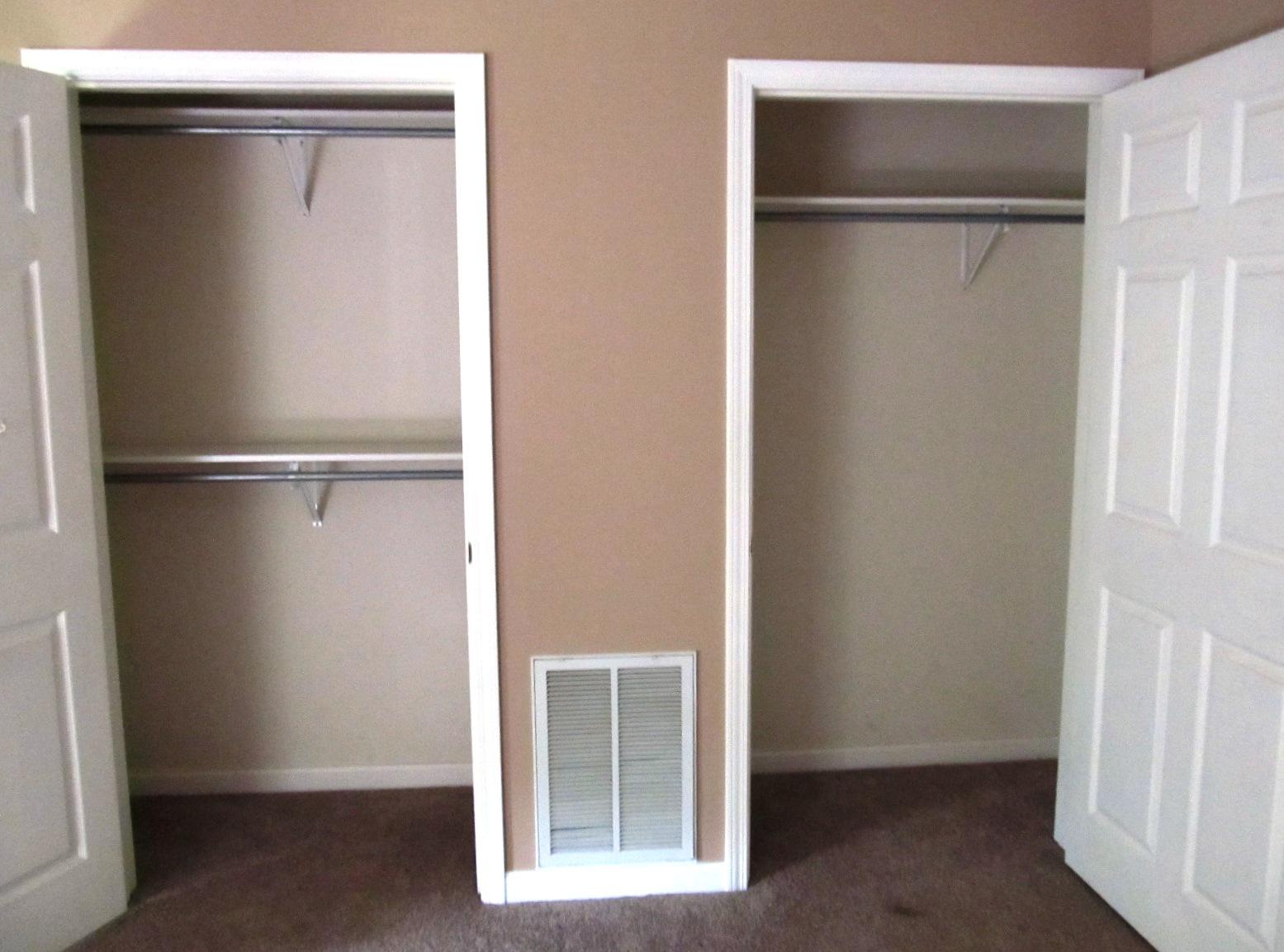 3490 Glendale Community Road Greenback, TN 37742 - Photo 15 of 34 Master Closets