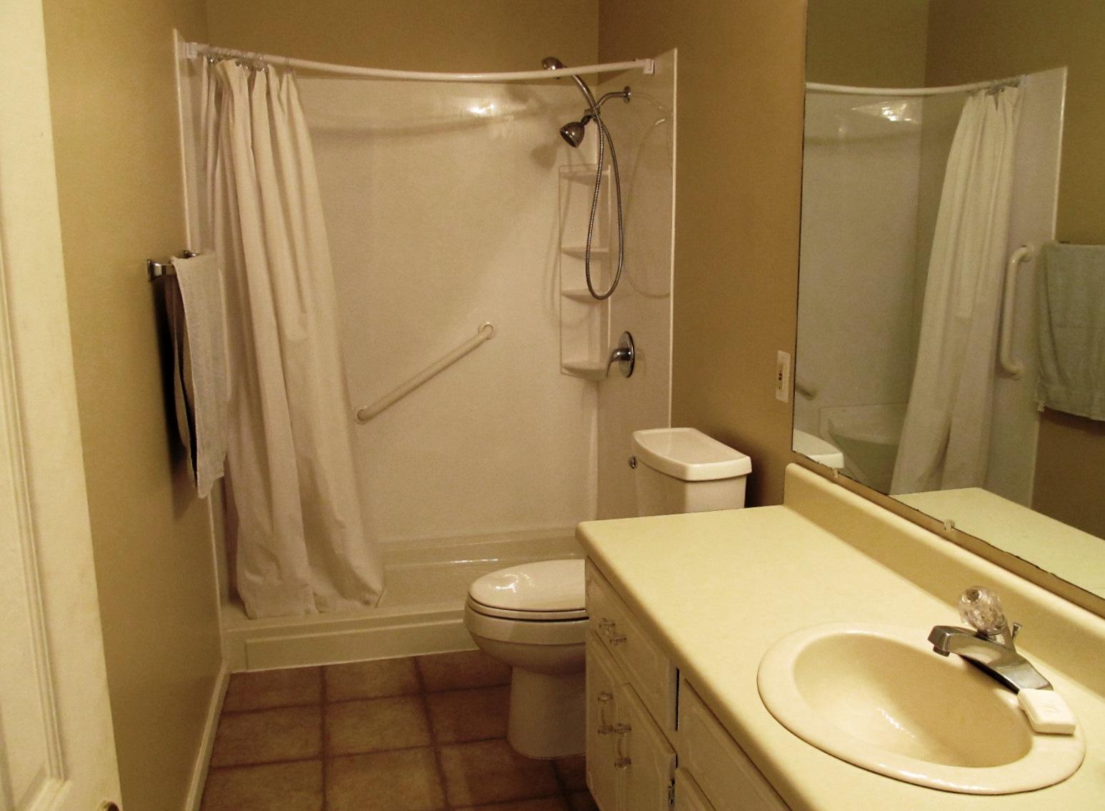 3490 Glendale Community Road Greenback, TN 37742 - Photo 20 of 34 Hall Bath