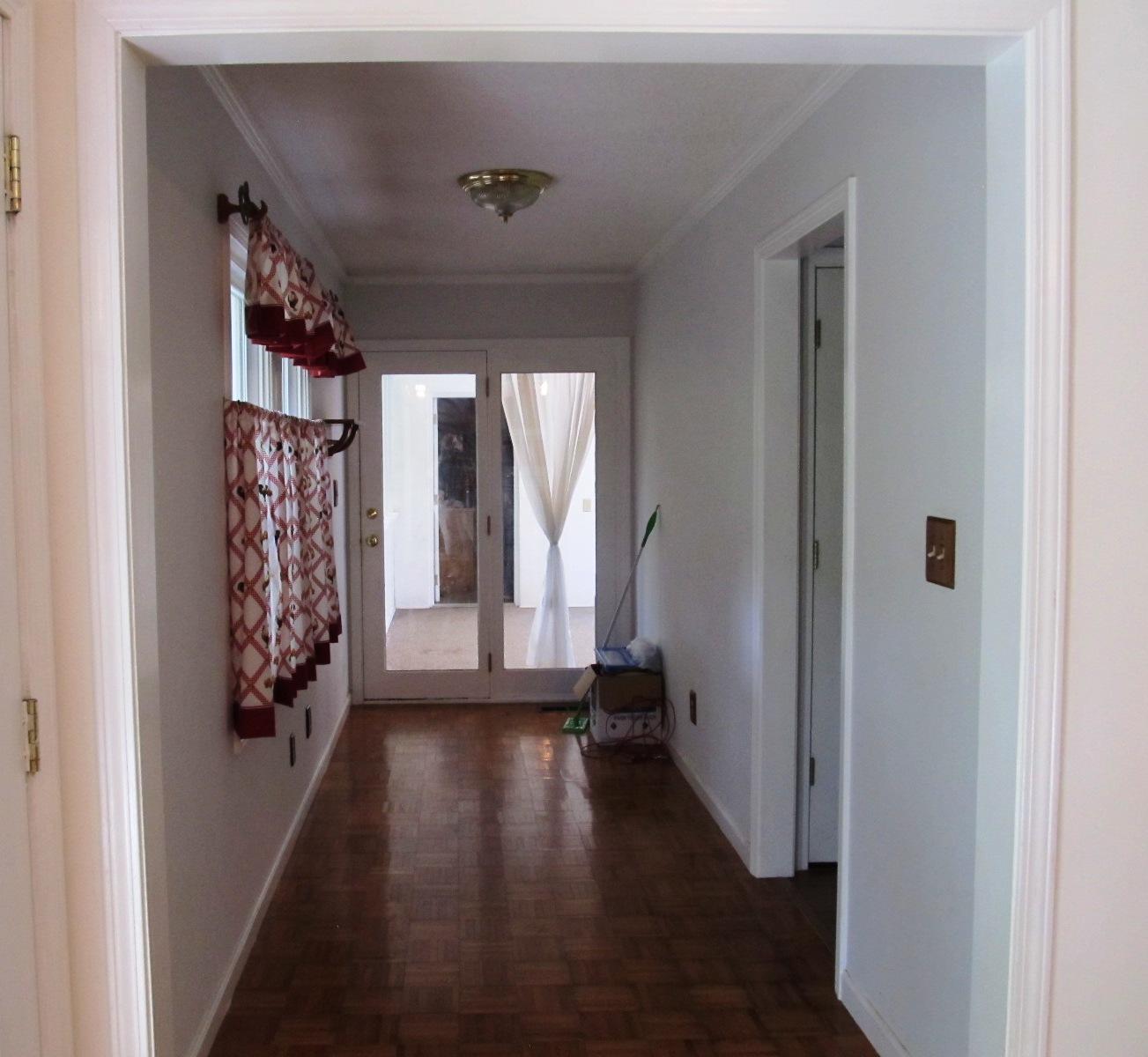 3490 Glendale Community Road Greenback, TN 37742 - Photo 22 of 34 Breezeway