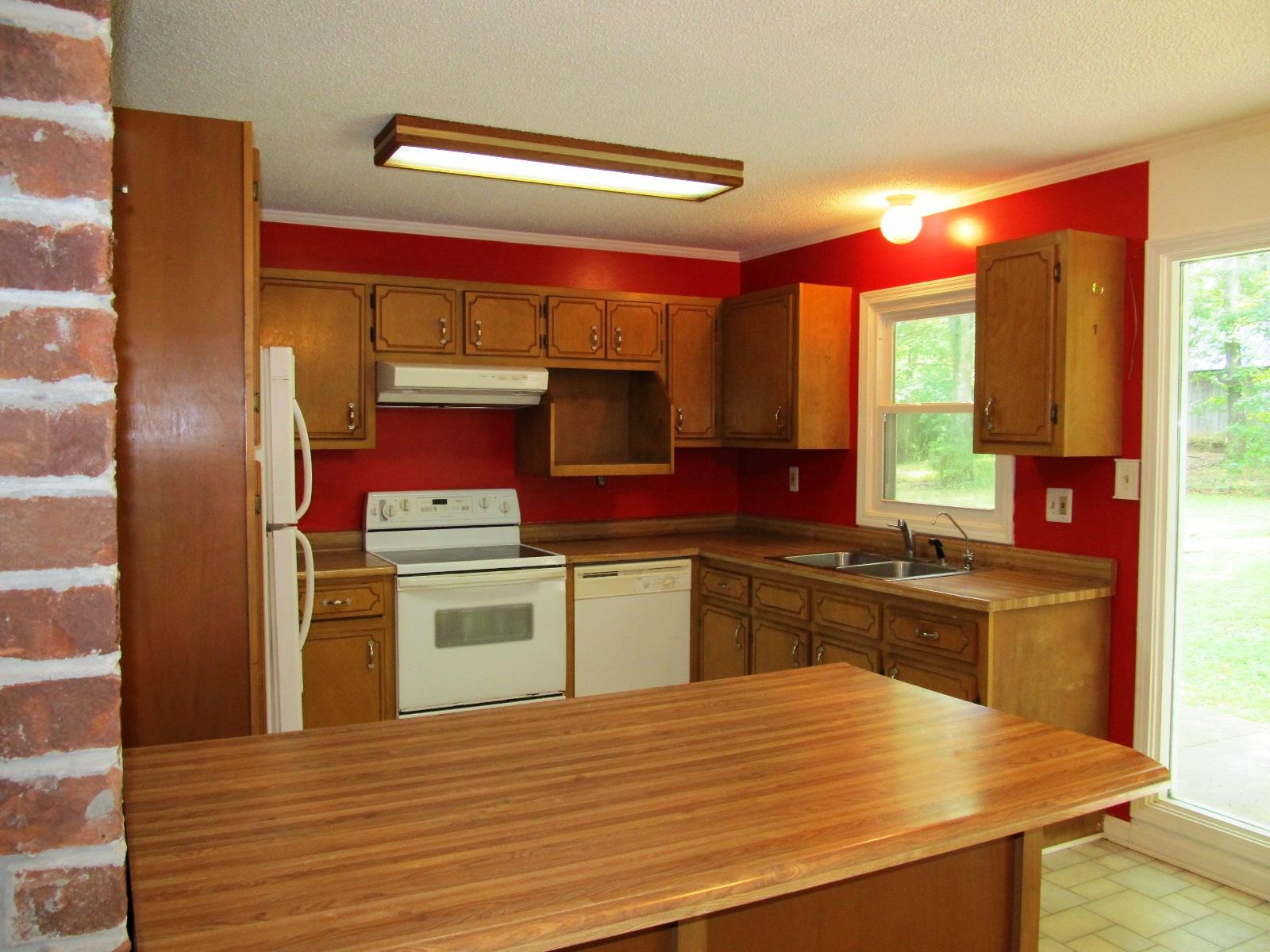 3490 Glendale Community Road Greenback, TN 37742 - Photo 10 of 34 Great Kitchen