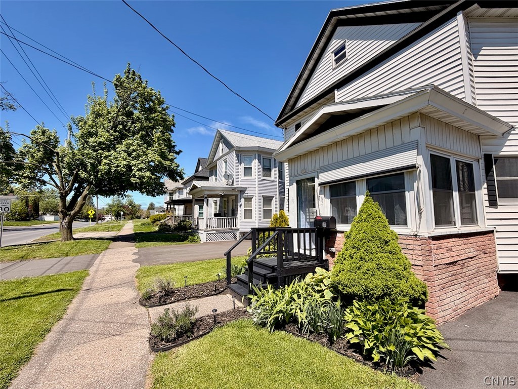 111 West 1st Street South Fulton, NY 13069 - Photo 5 of 25