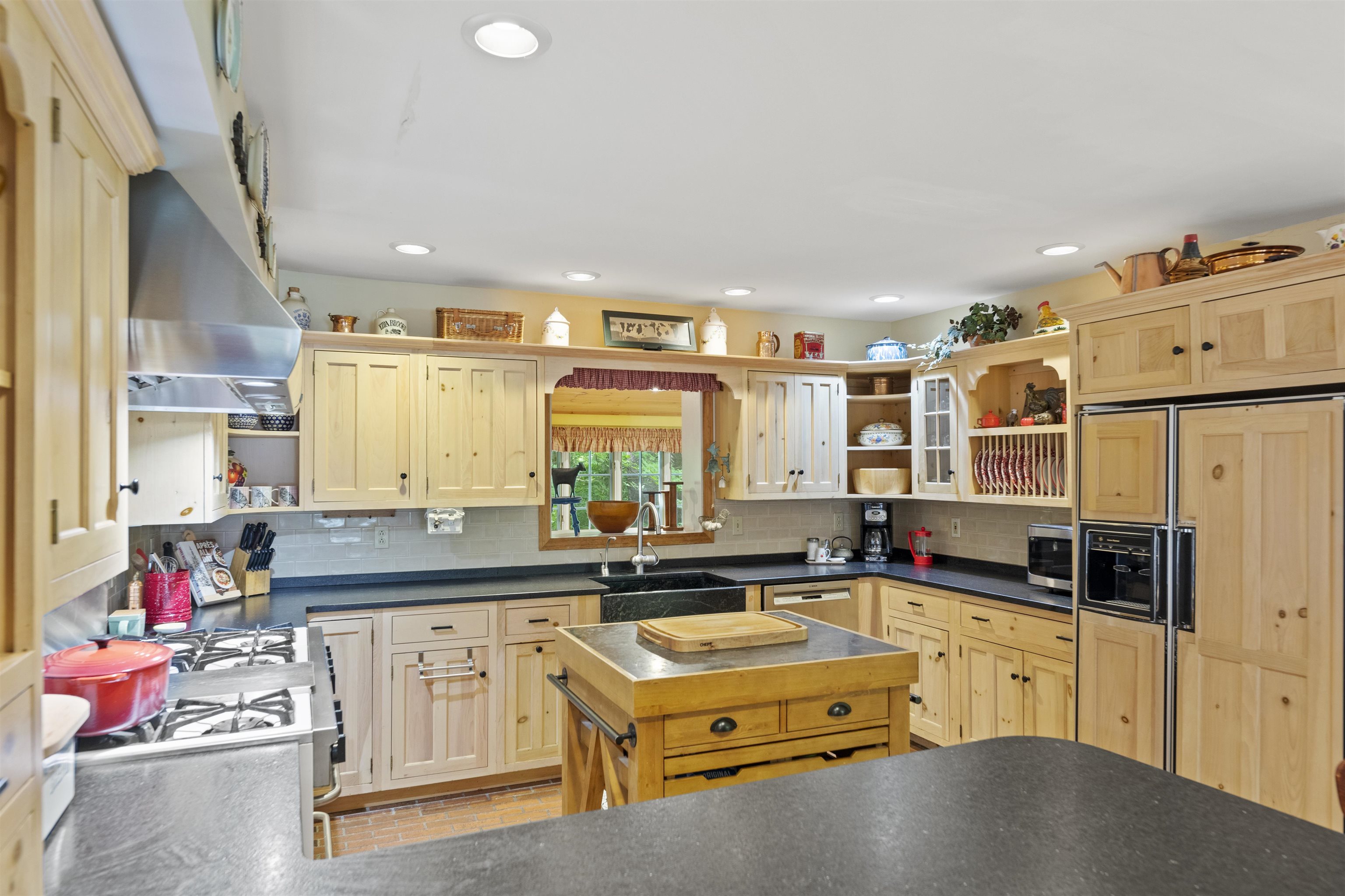 37 Burnt Hill Road Winhall, VT 05340 - Photo 6 of 50