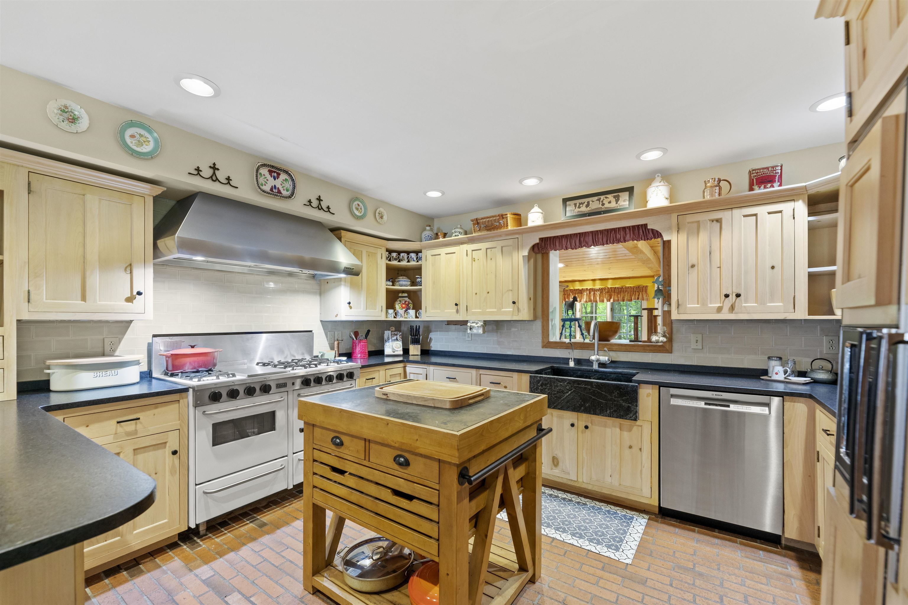 37 Burnt Hill Road Winhall, VT 05340 - Photo 9 of 50