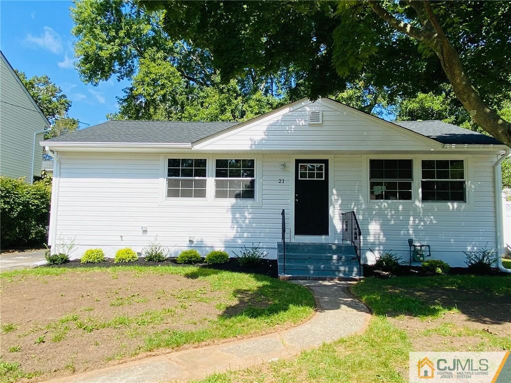 21 Willow Road Metuchen, NJ 08840 - Photo 1 of 19 Gallery Image 1