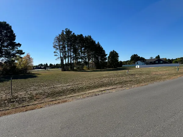 $65,000 | 2 Weston Circle, Little Falls, MN 56345