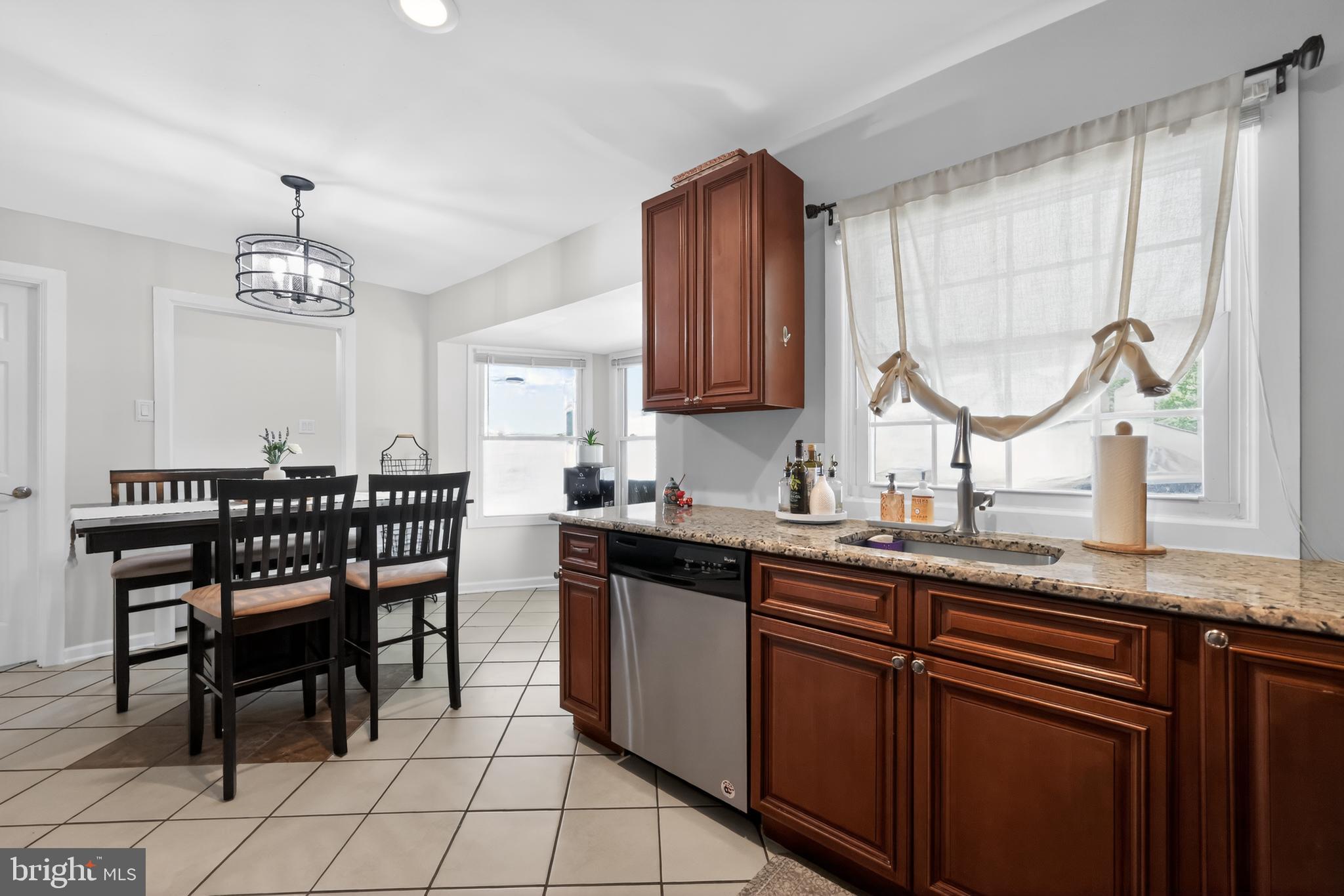 88 Cobalt Cross Road Levittown, PA 19057 - Photo 11 of 30