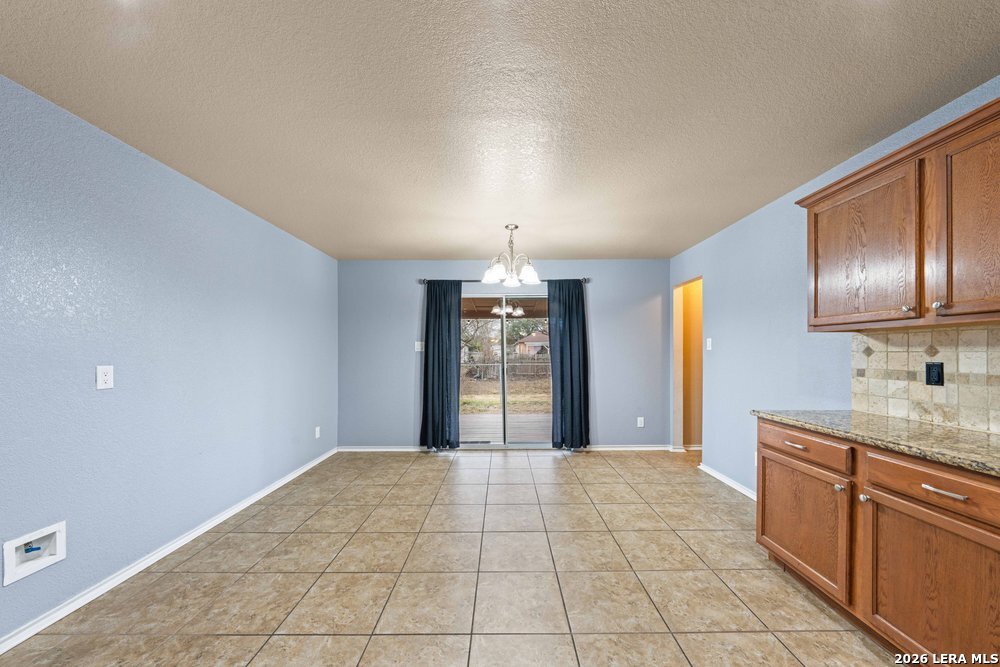 915 Ridingate Farm San Antonio, TX 78228 - Photo 15 of 38