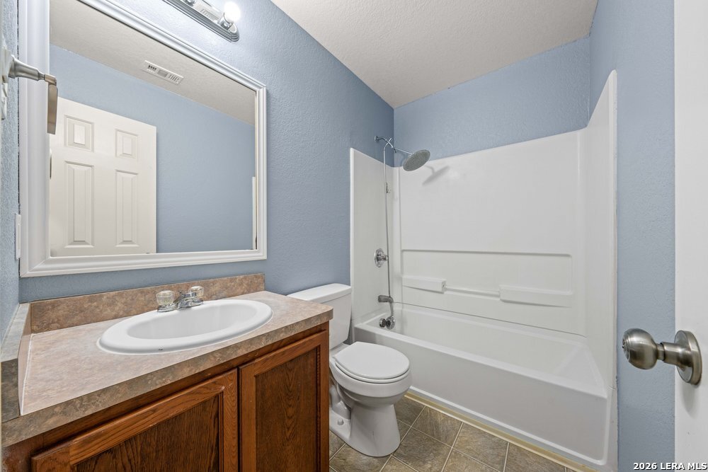 915 Ridingate Farm San Antonio, TX 78228 - Photo 26 of 38