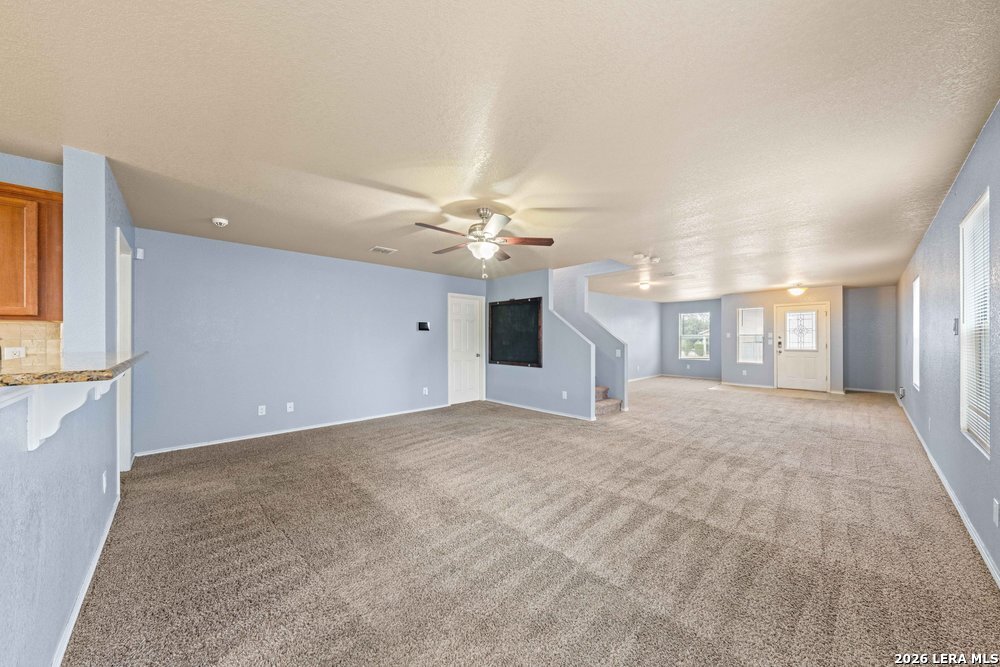 915 Ridingate Farm San Antonio, TX 78228 - Photo 9 of 38