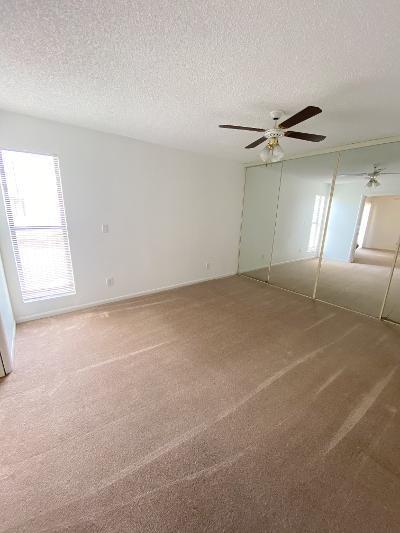 645 Executive Center Drive, Unit R202 West Palm Beach, FL 33401 - Photo 15 of 21 BEDROOM