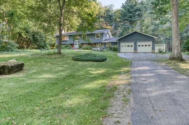 $3,500 | 16 Westgate Lane, Storrs Mansfield, CT 06268