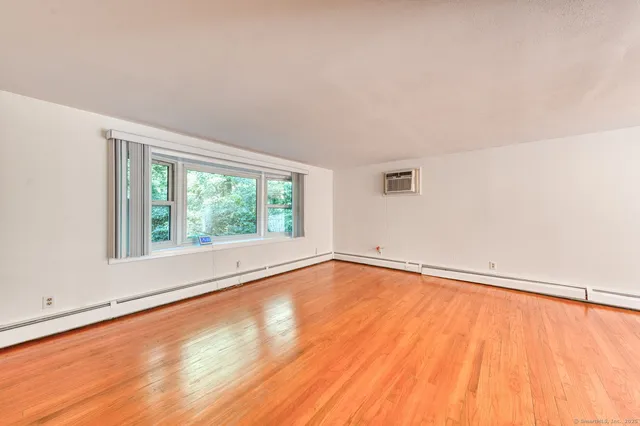 $3,500 | 16 Westgate Lane, Storrs Mansfield, CT 06268