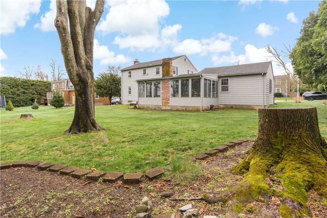 5 Echo Farm Drive Bristol, RI 02809 - Photo 6 of 41