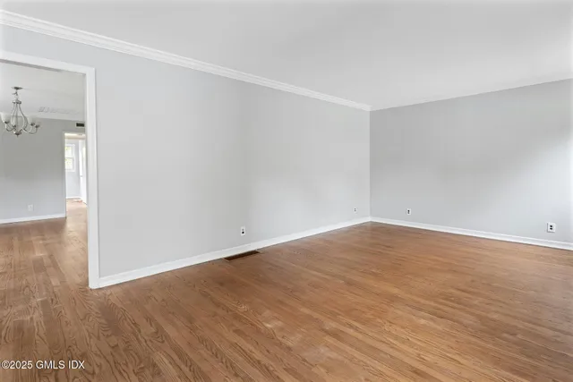 $4,850 | 49 Circle Drive, Greenwich, CT 06830