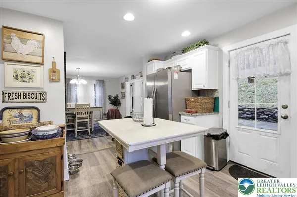 $269,900 | 2042 Highway 92, Pittston, PA 18643