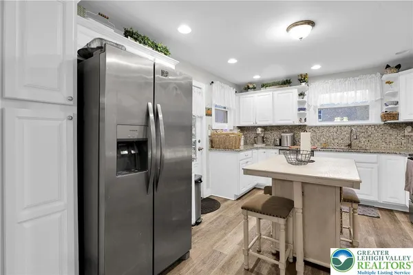 $269,900 | 2042 Highway 92, Pittston, PA 18643