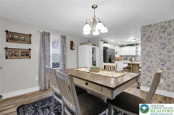 $269,900 | 2042 Highway 92, Pittston, PA 18643