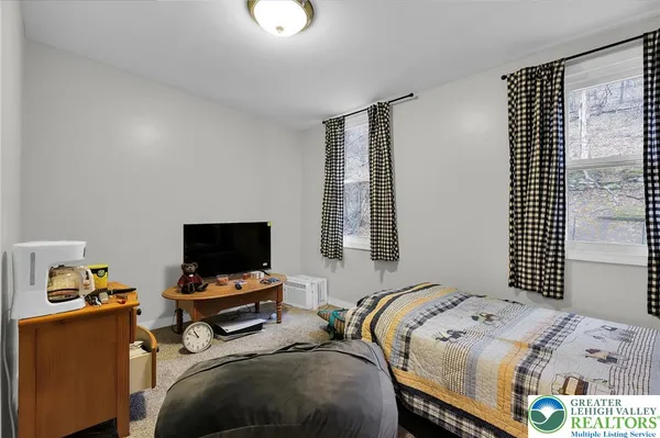 $269,900 | 2042 Highway 92, Pittston, PA 18643