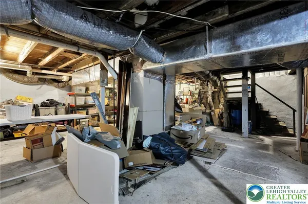 $269,900 | 2042 Highway 92, Pittston, PA 18643