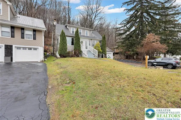 $269,900 | 2042 Highway 92, Pittston, PA 18643