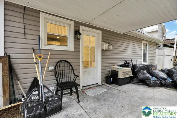 $269,900 | 2042 Highway 92, Pittston, PA 18643