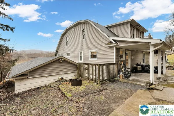 $269,900 | 2042 Highway 92, Pittston, PA 18643