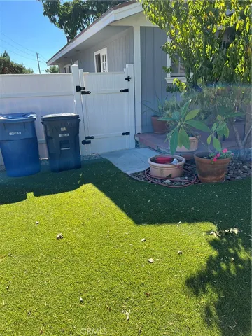 $3,900 | 13455 Bradley Avenue, Sylmar, CA 91342