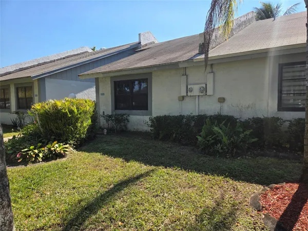 $309,999 | 6014 Northwest 3rd Street, Unit 6014, Margate, FL 33063