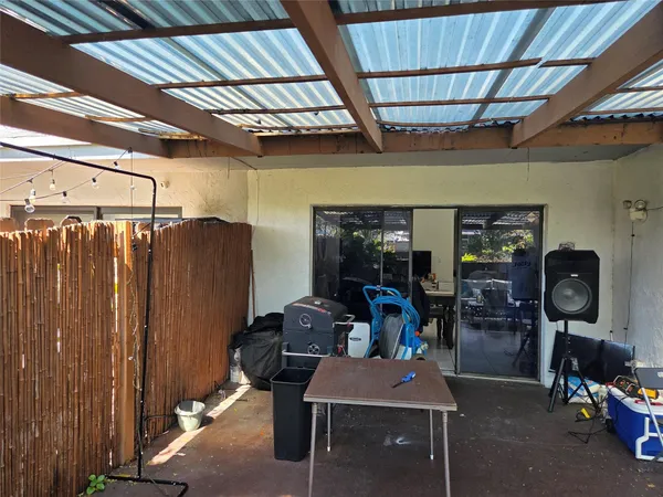 $309,999 | 6014 Northwest 3rd Street, Unit 6014, Margate, FL 33063