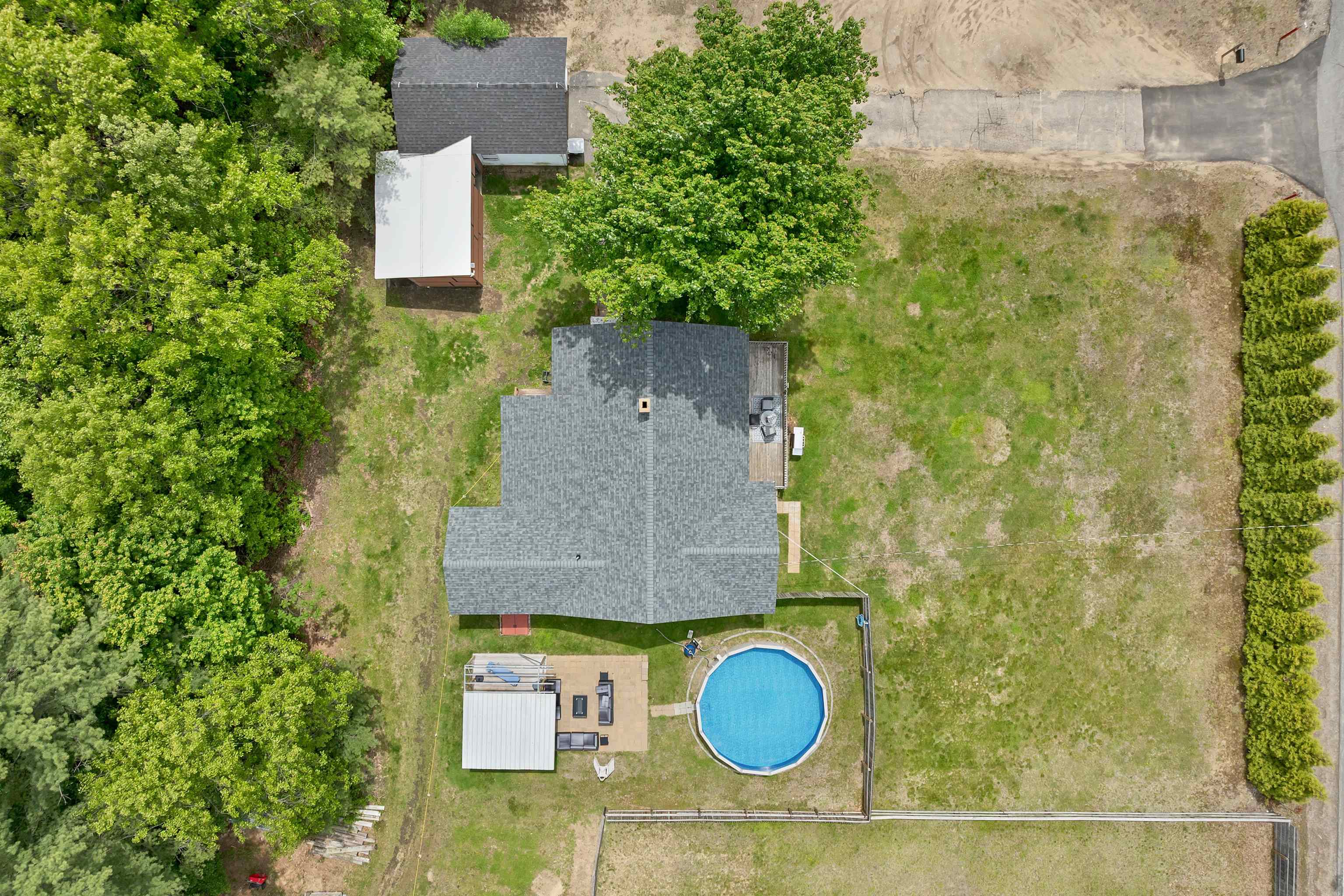 341 Hill Road Franklin, NH 03235 - Photo 10 of 60