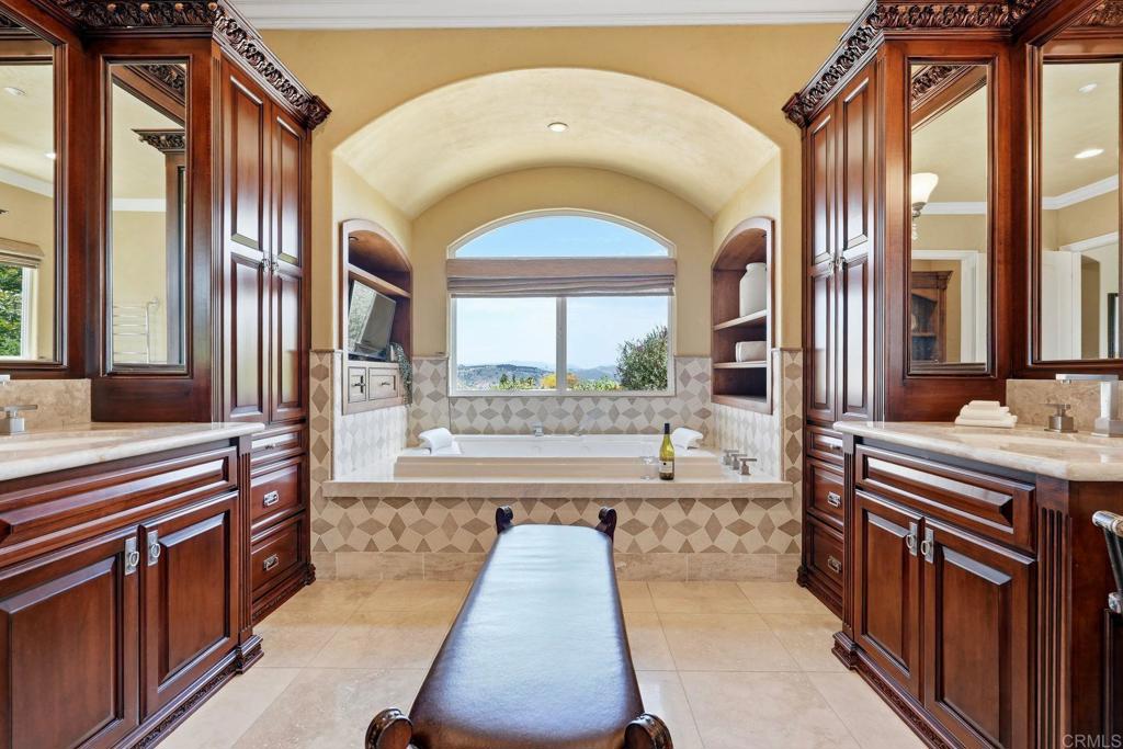 2484 Dos Lomas Fallbrook, CA 92028 - Photo 53 of 72