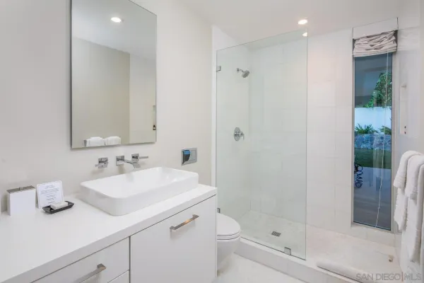 $25,000 | 7502 Hillside Drive, La Jolla, CA 92037