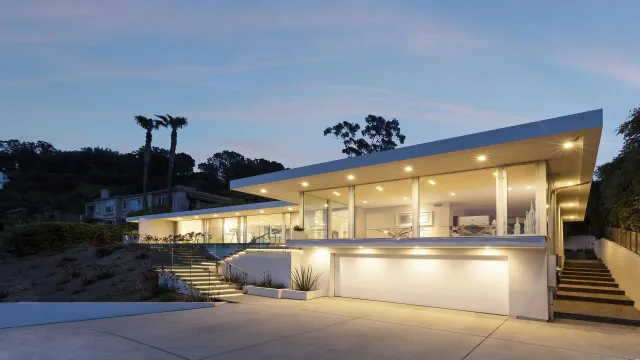 $20,000 | 7502 Hillside Drive, La Jolla, CA 92037